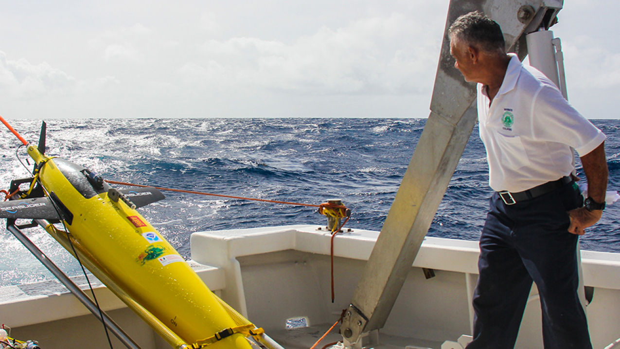 Ubaldo López of the University of Puerto Rico at Mayaguez prepares to launch NOAA ocean gliders in the summer of 2017 off Puerto Rico.