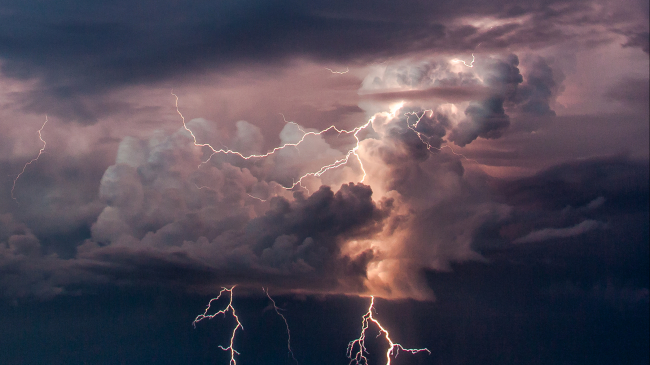 Lightning in North Dakota: July 5, 2014.