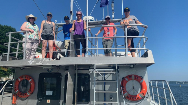 Teachers from across the country head out to explore the Chesapeake Bay and learn more about physical oceanography through a professional development program offered by the American Meteorological Society