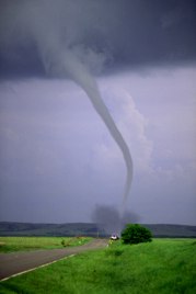 Tornadoes can be thin and rope-like.