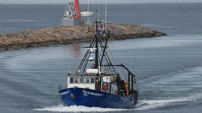 NOAA Fisheries research vessel Gloria Michelle begins a transit of the Cape Cod Canal at Sandwich.