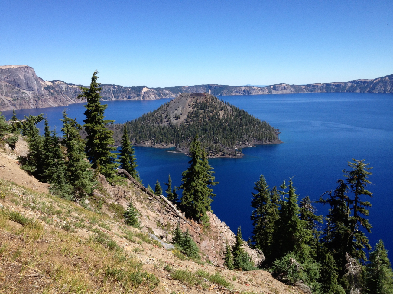A view of Wizard Island in Crater Lake