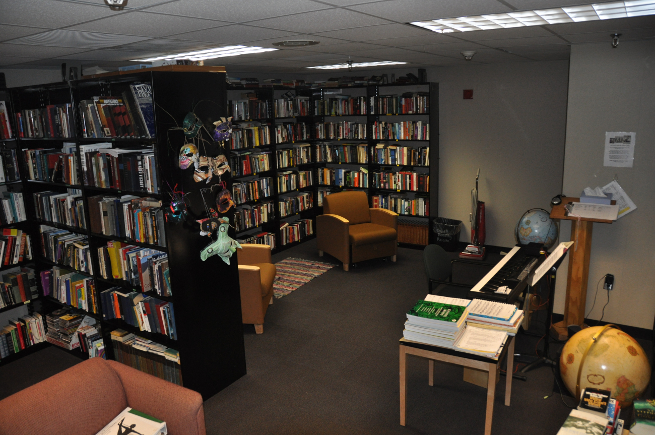 South Pole Station Library