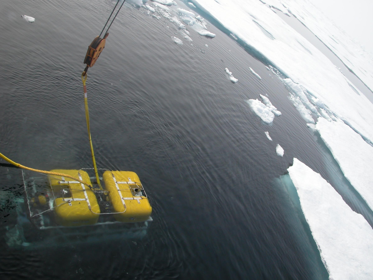 DSSI's Global Explorer ROV descends under icy waters to study marine lifein the Canada Basin, one of the deepest parts of the Arctic Ocean