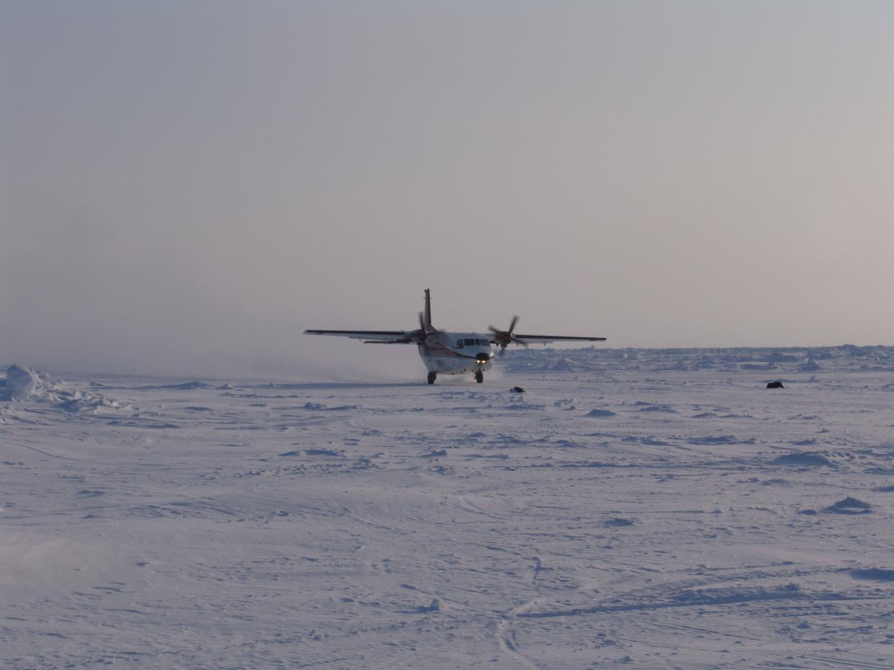 Aircraft landing on the ice