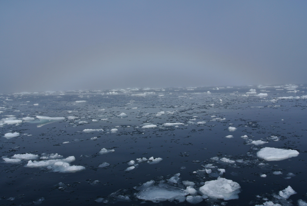 A rare phenomenom known as an ice blink rainbow