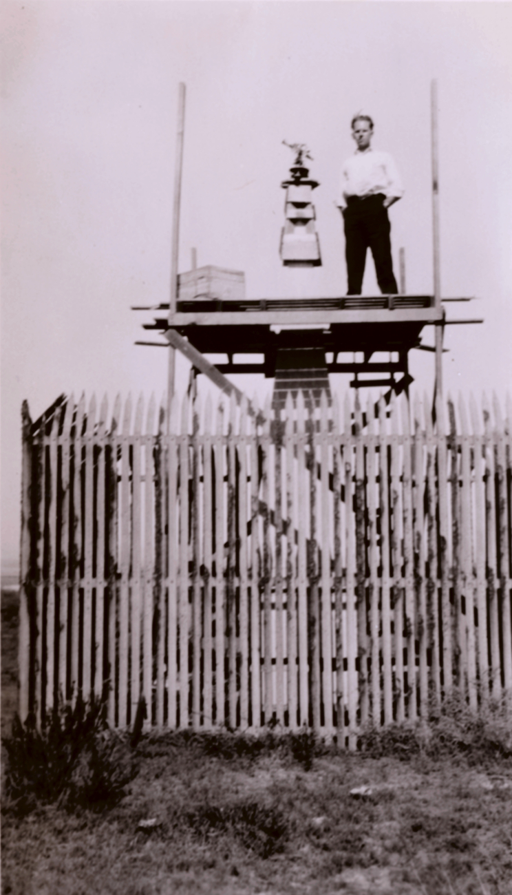 Floyd Risvold setup and ready to begin observations at a California-Mexicoborder monument
