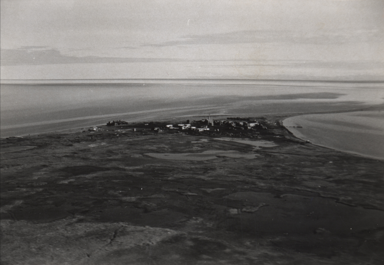 Aerial view of Tigvariak Island camp