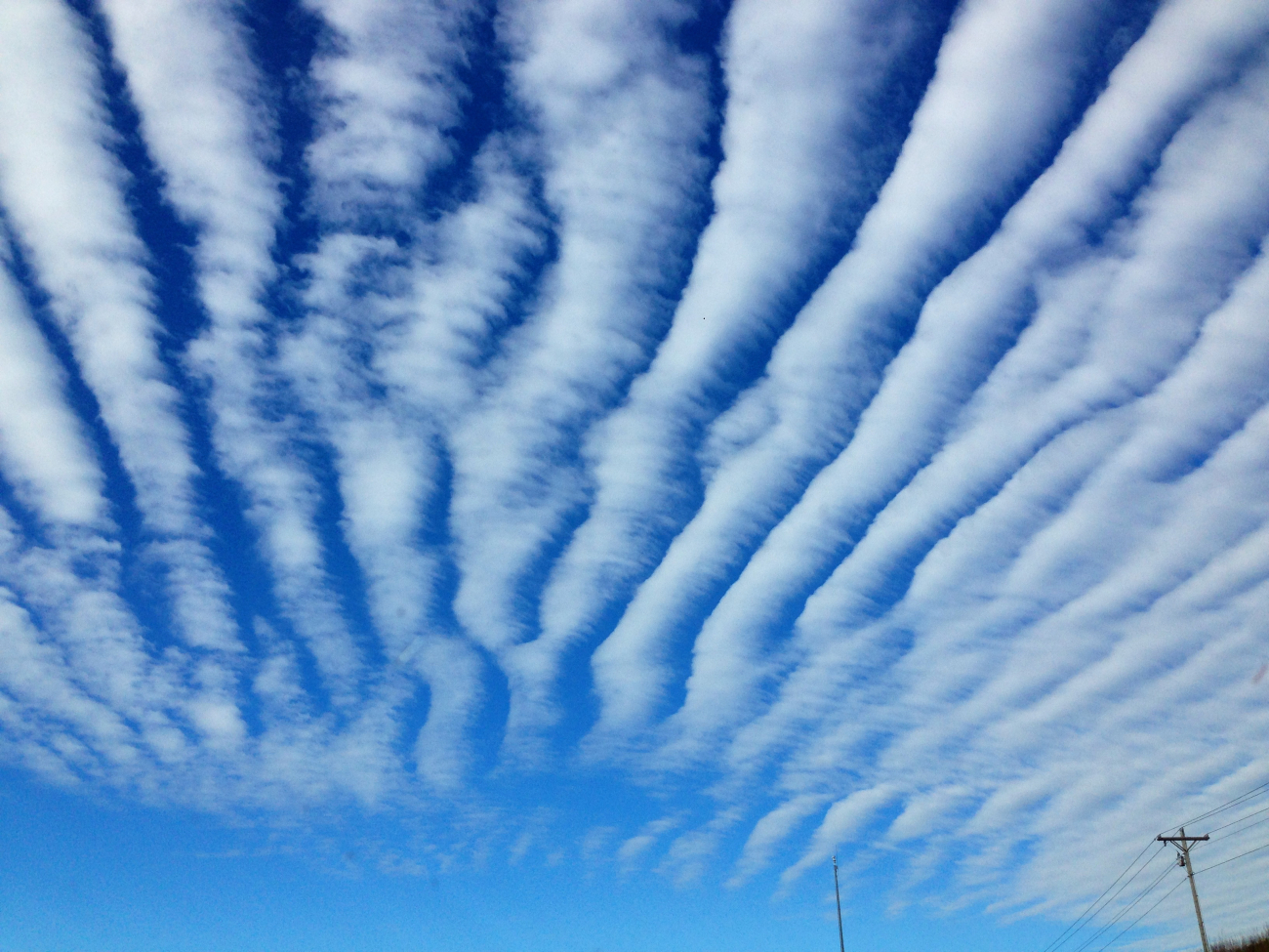 Possibly altocumulus undulatus clouds