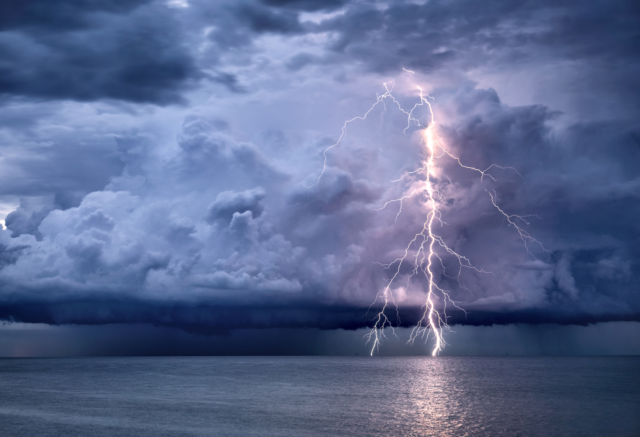The bolt from the blue over the Trieste Gulf, Slovenia