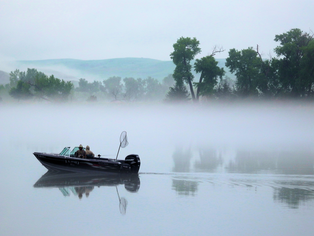 Foggy Fishing on the Missouri River