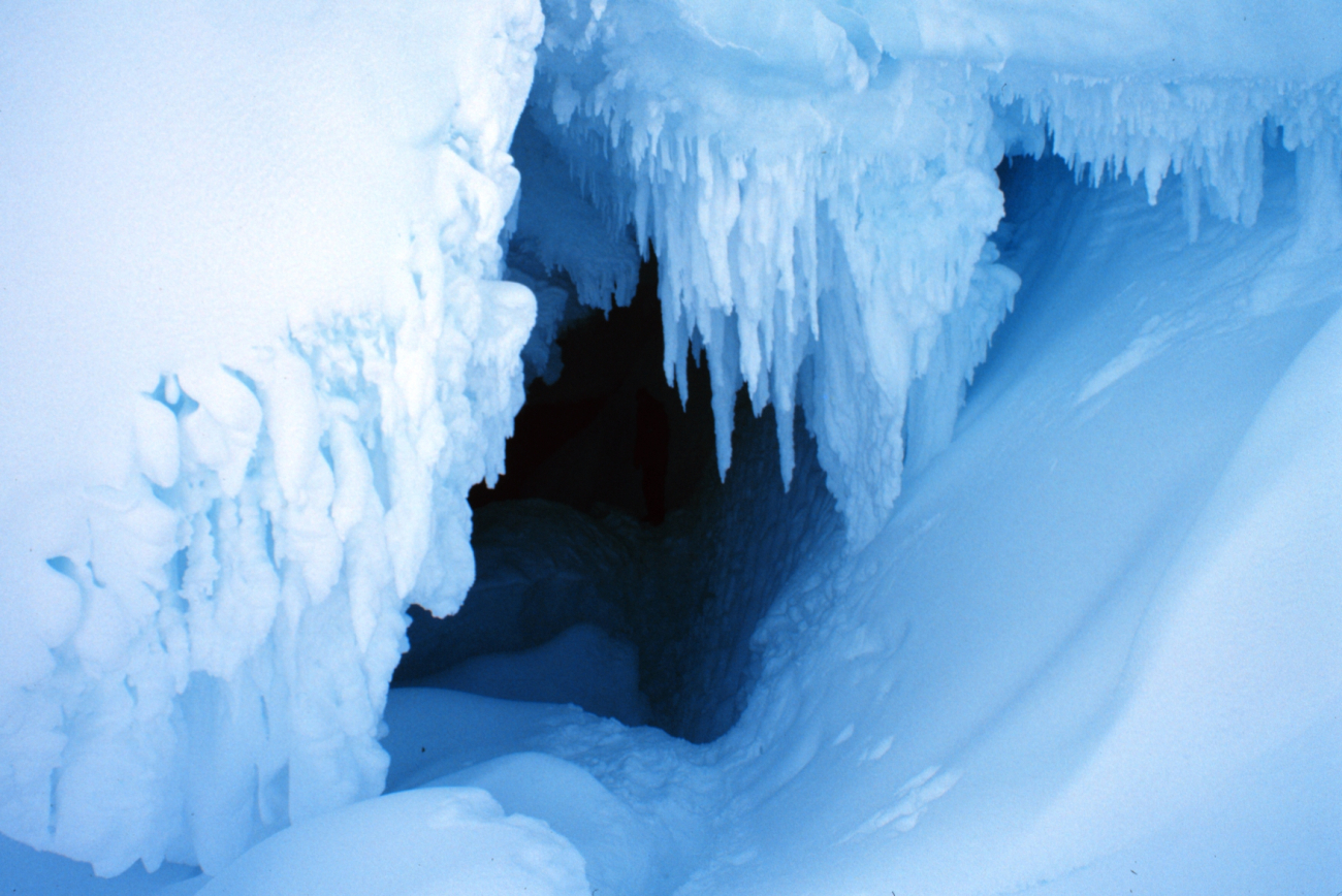 The entrance to the ice cave at Erebus Glacier tongue
