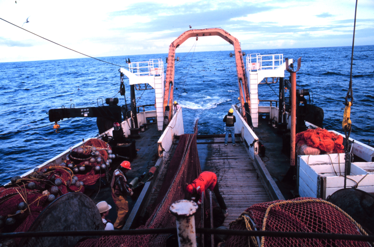 Trawling operations on the MILLER FREEMAN - hauling back the net