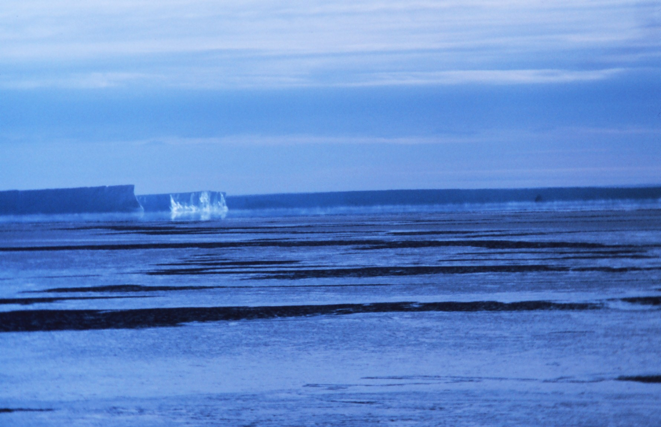 The Ross Ice Shelf at the Bay of Whales