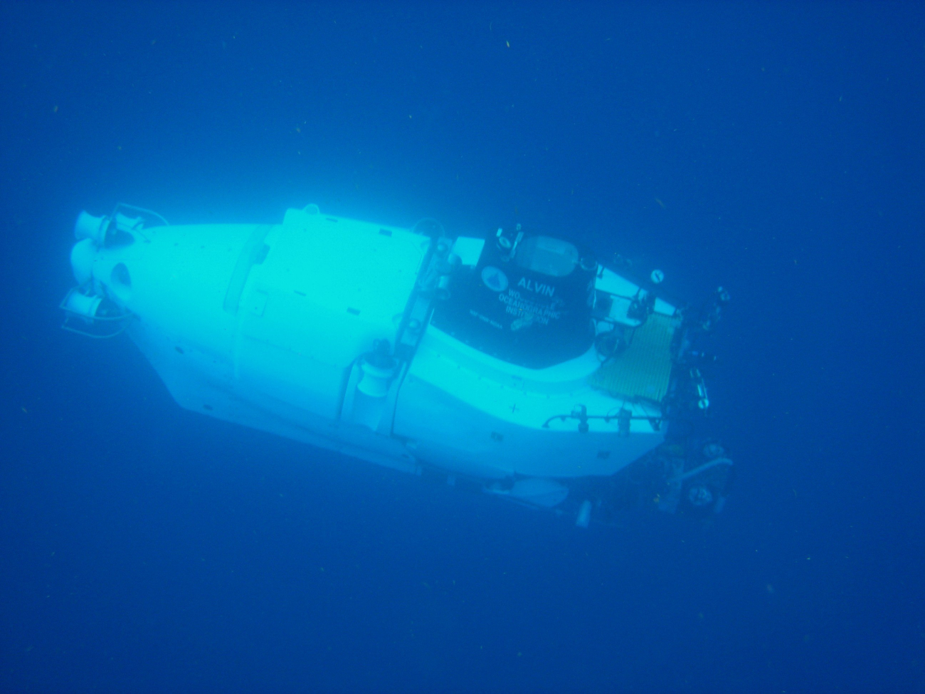 The ALVIN submersible begins its descent to the bottom