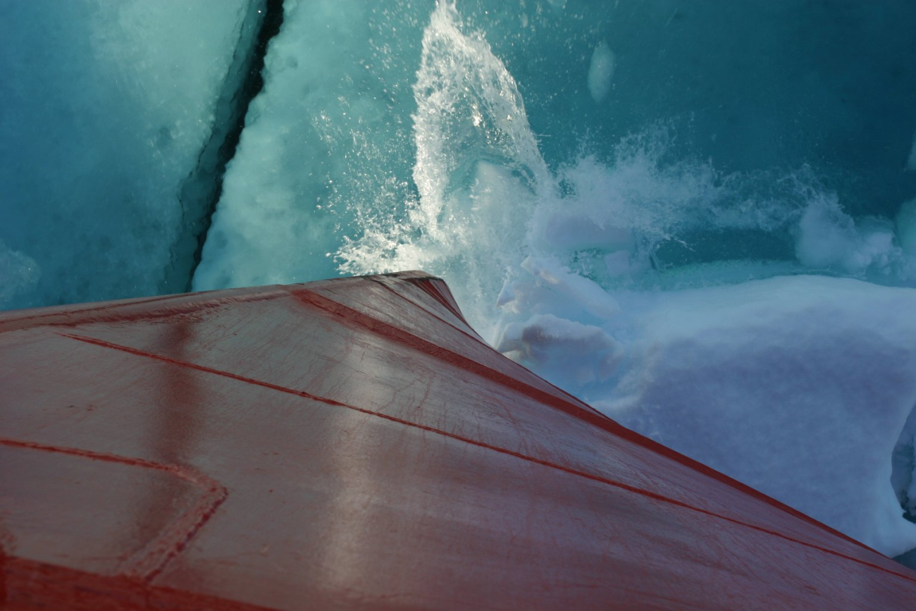 USCGC ice-breaker Healy'sBow breaks through Arctic ice!