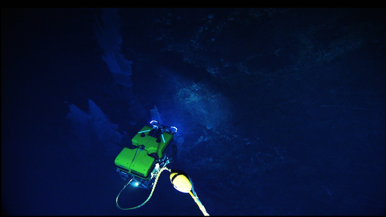 The Hercules ROV is being maneuvered in the vicinity of the carbonate rockspires of the Lost City vent field
