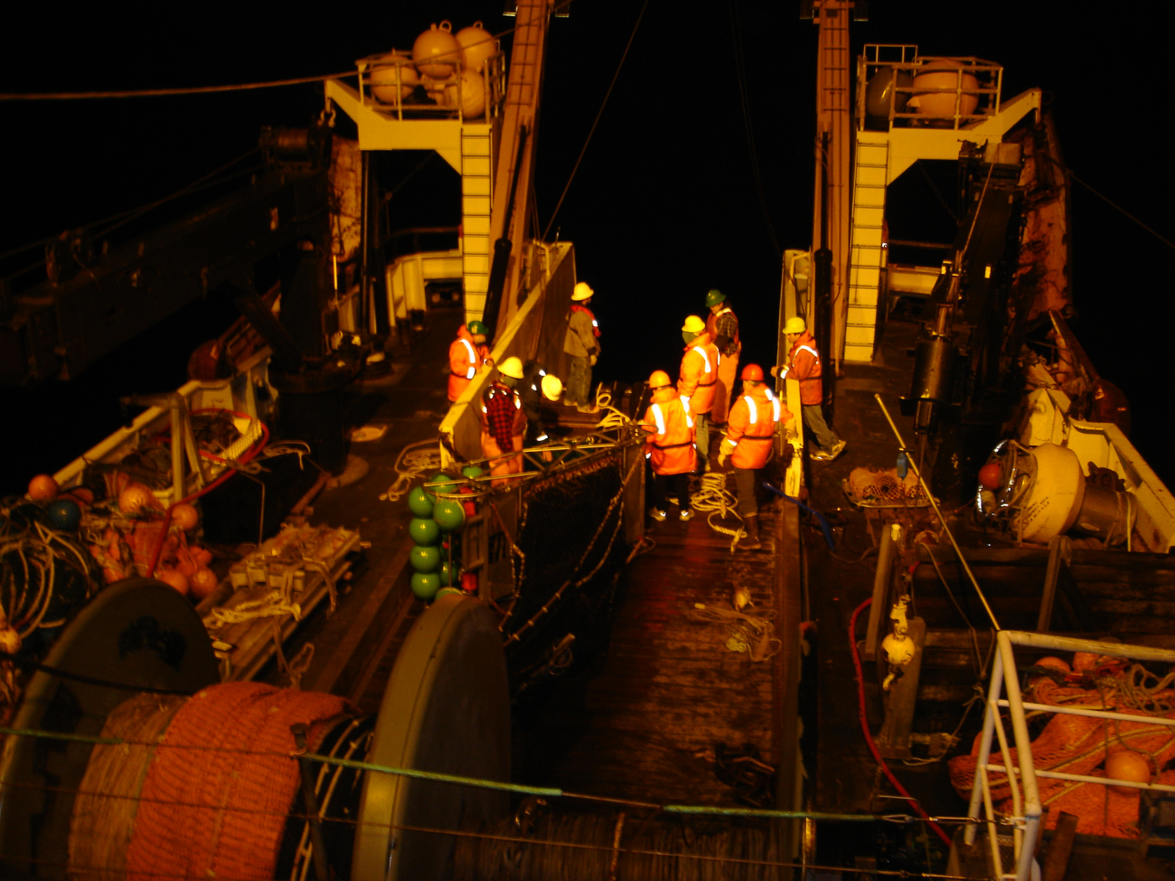 Night operations on the after deck of the NOAA Ship MILLER FREEMAN