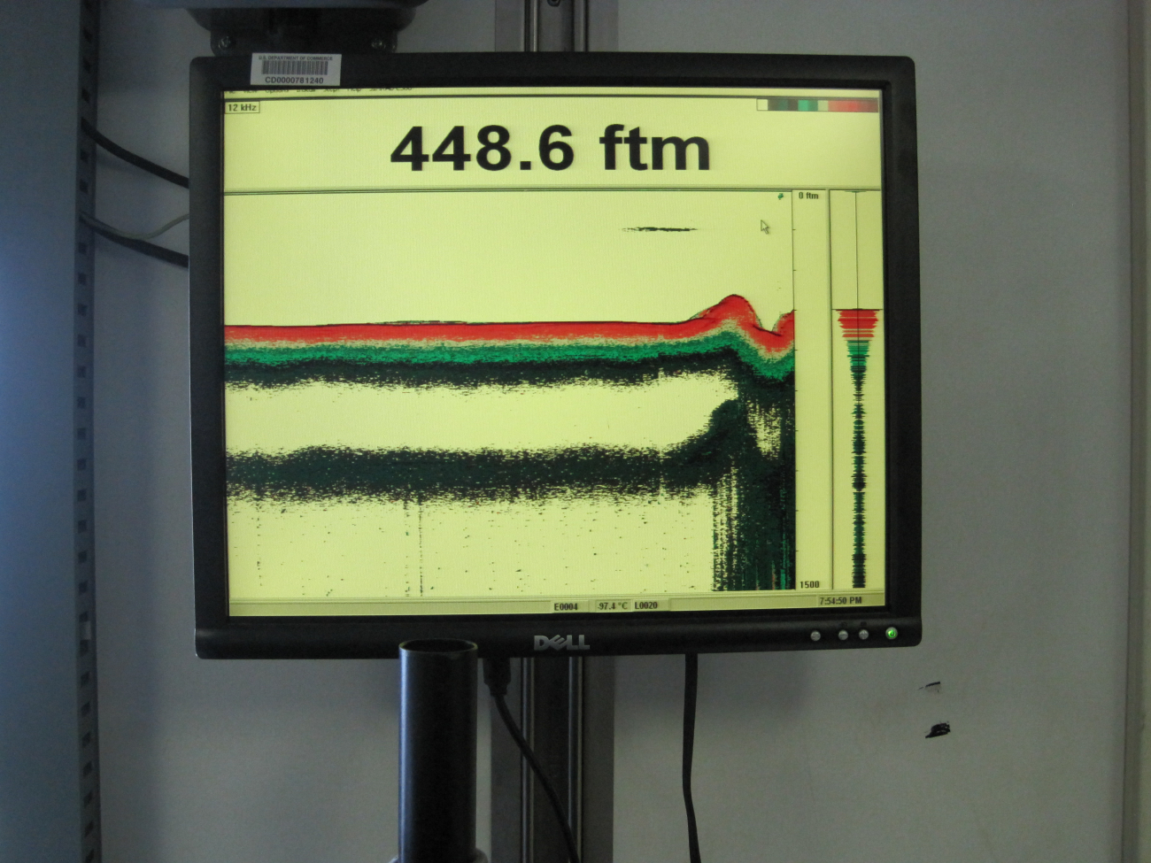 Simrad EK60 hydroacoustic display (red) bottom depth 448