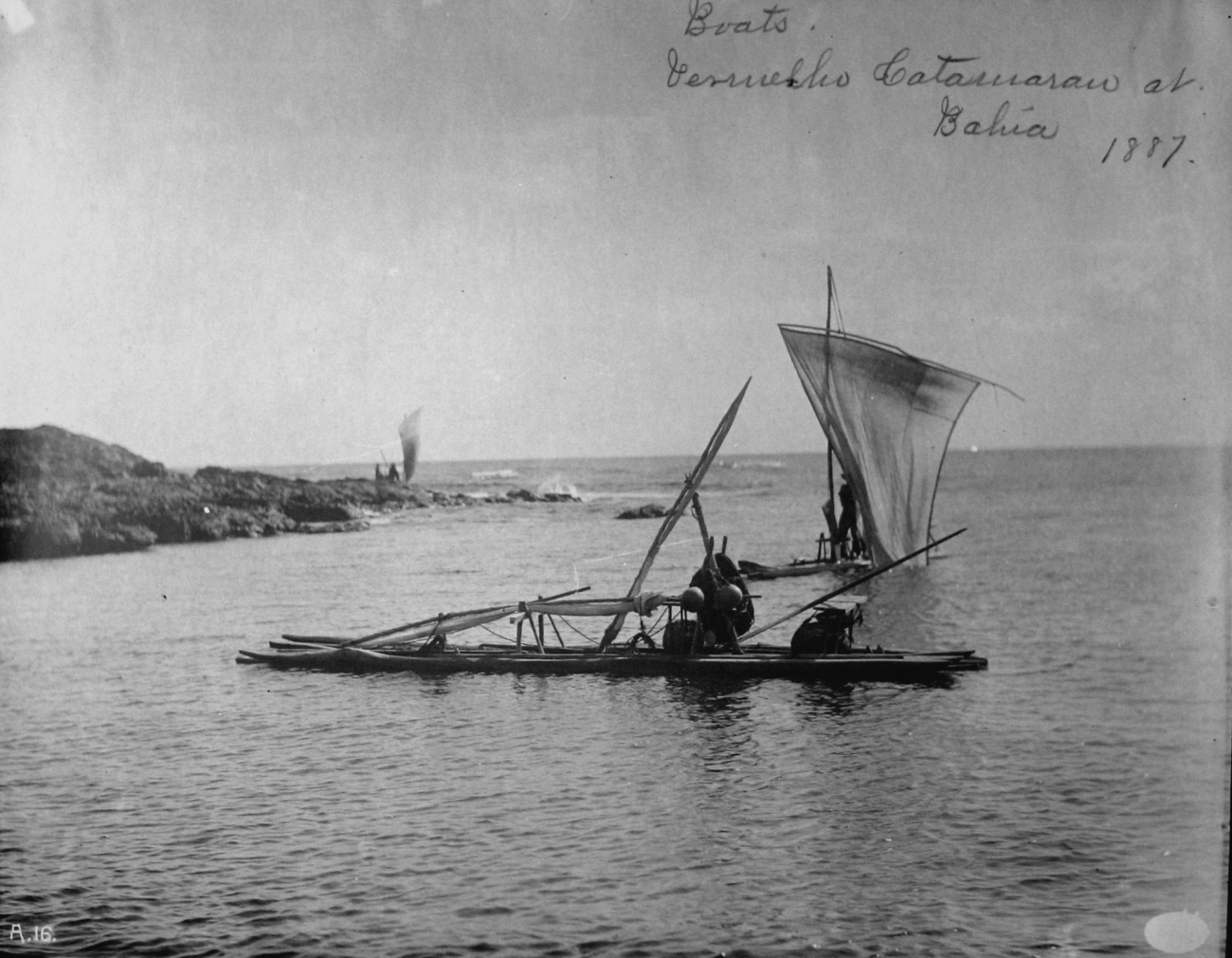 Boats, vermelho catamaran at Bahia 1887