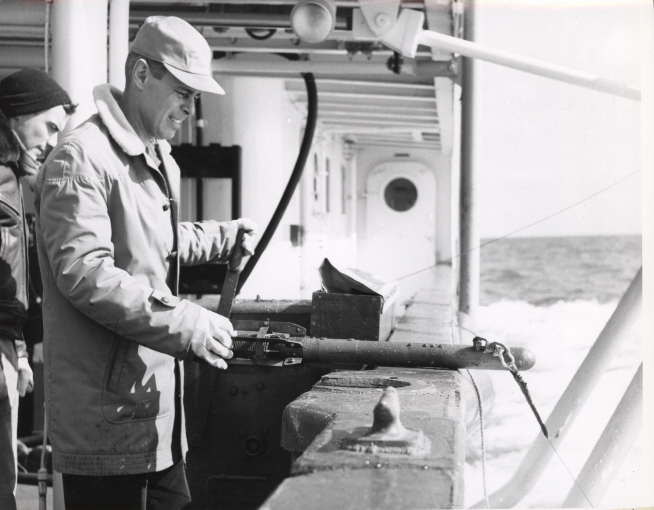 Releasing a bathythermograph aboard the ALBATROSS IV