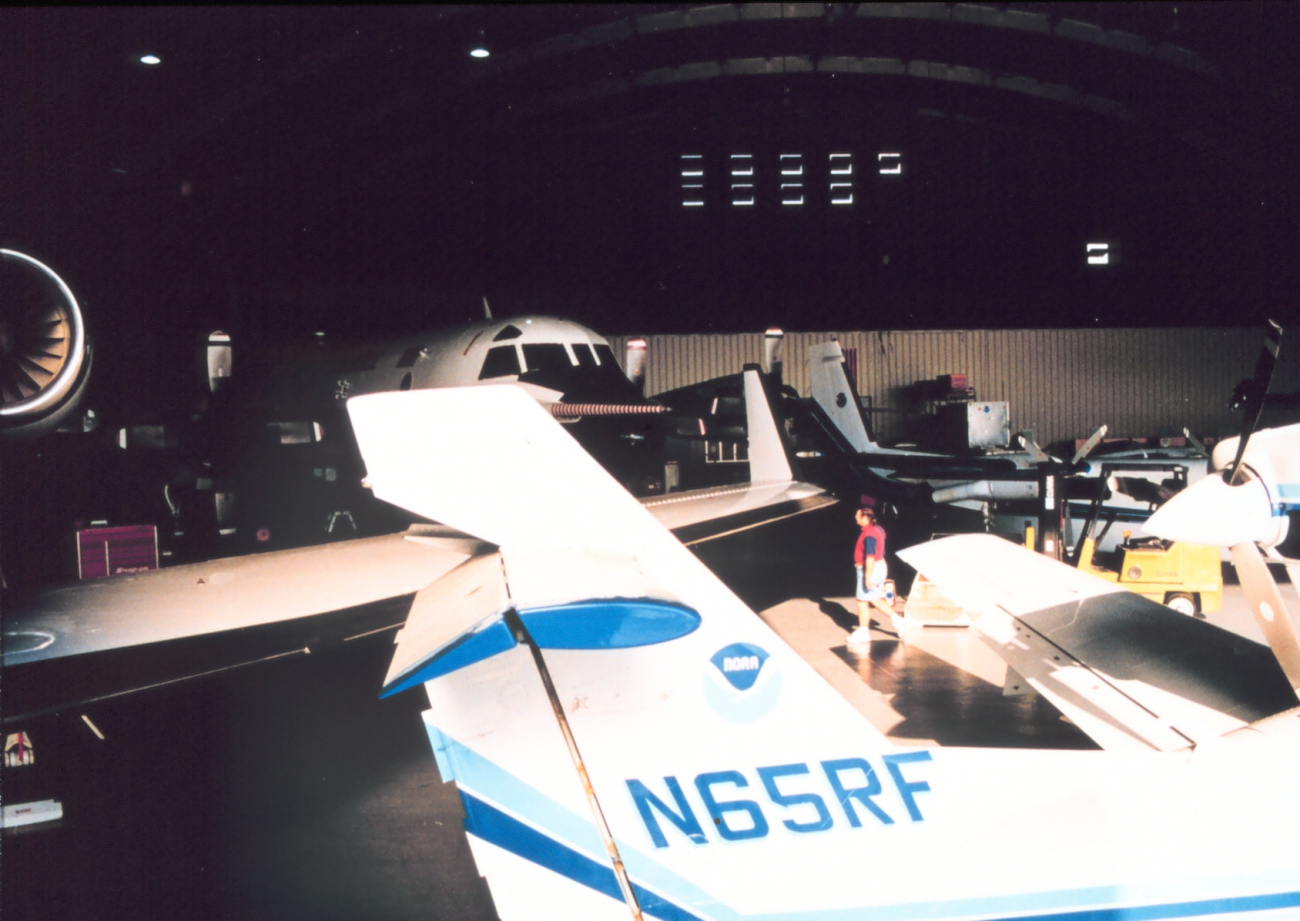 N65RF tailsection of Lake Amphibian aircraft