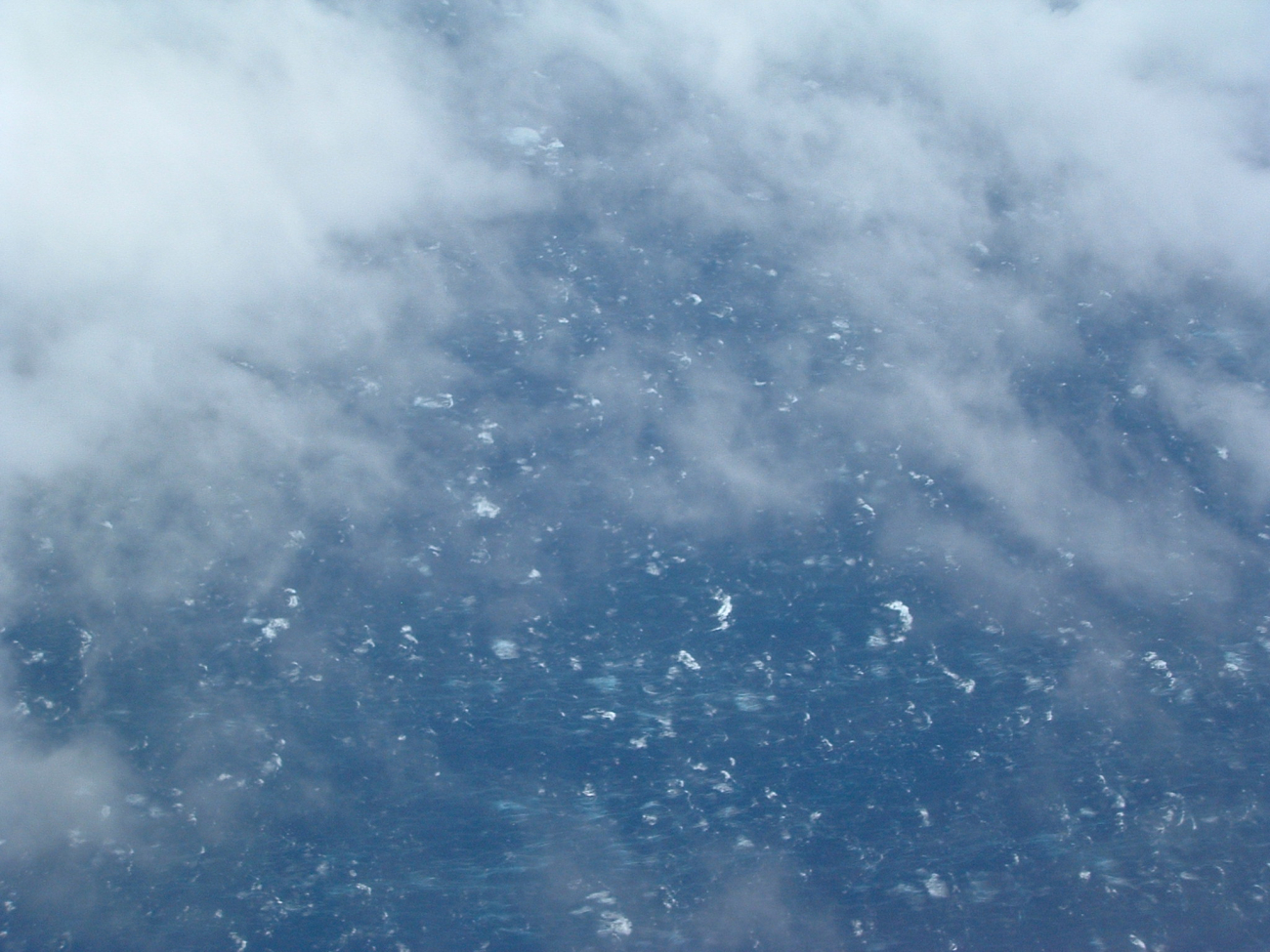 Ocean surface seen in Hurricane Fabian during low-level P-3 flight into storm