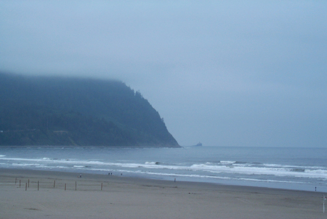 Mist coming in on Tillamook Head looking south from Seaside