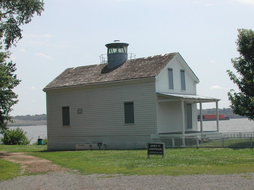 Jones Point Lighthouse