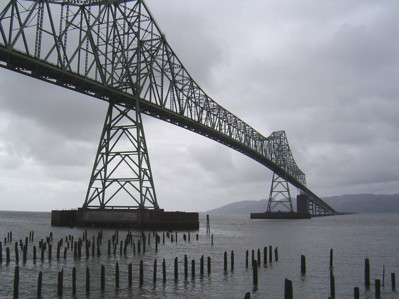 Astoria-Megler Bridge stretching from Astoria, Oregon, to Point Ellice,Washington