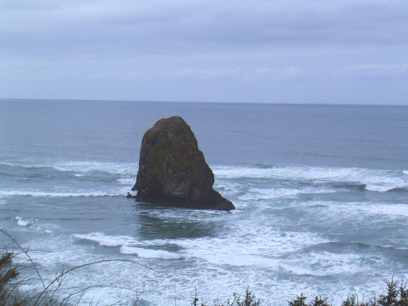 Rocks and surf along the northern Oregon coast