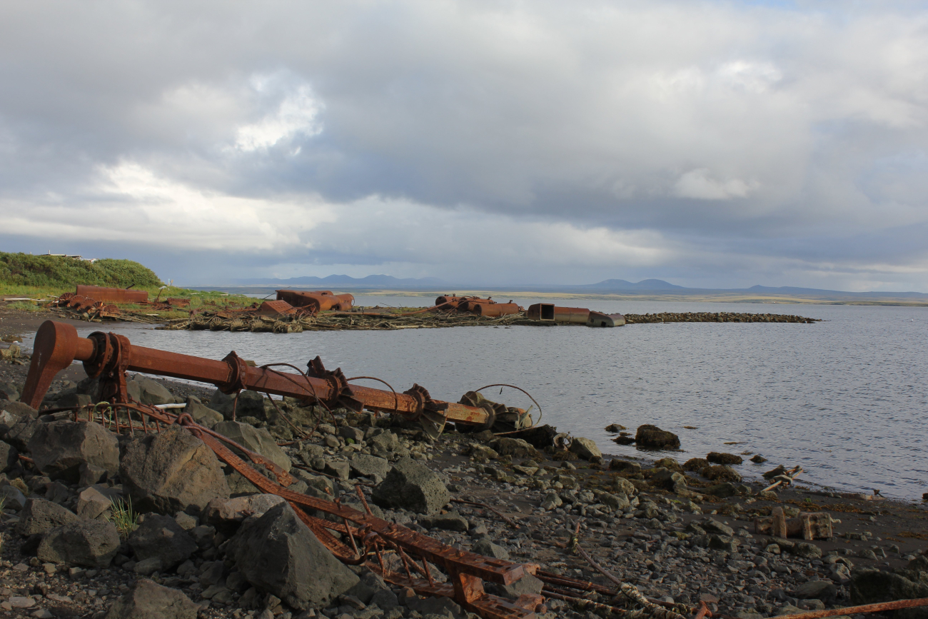 Remains of Yukon River paddlewheel  steamers