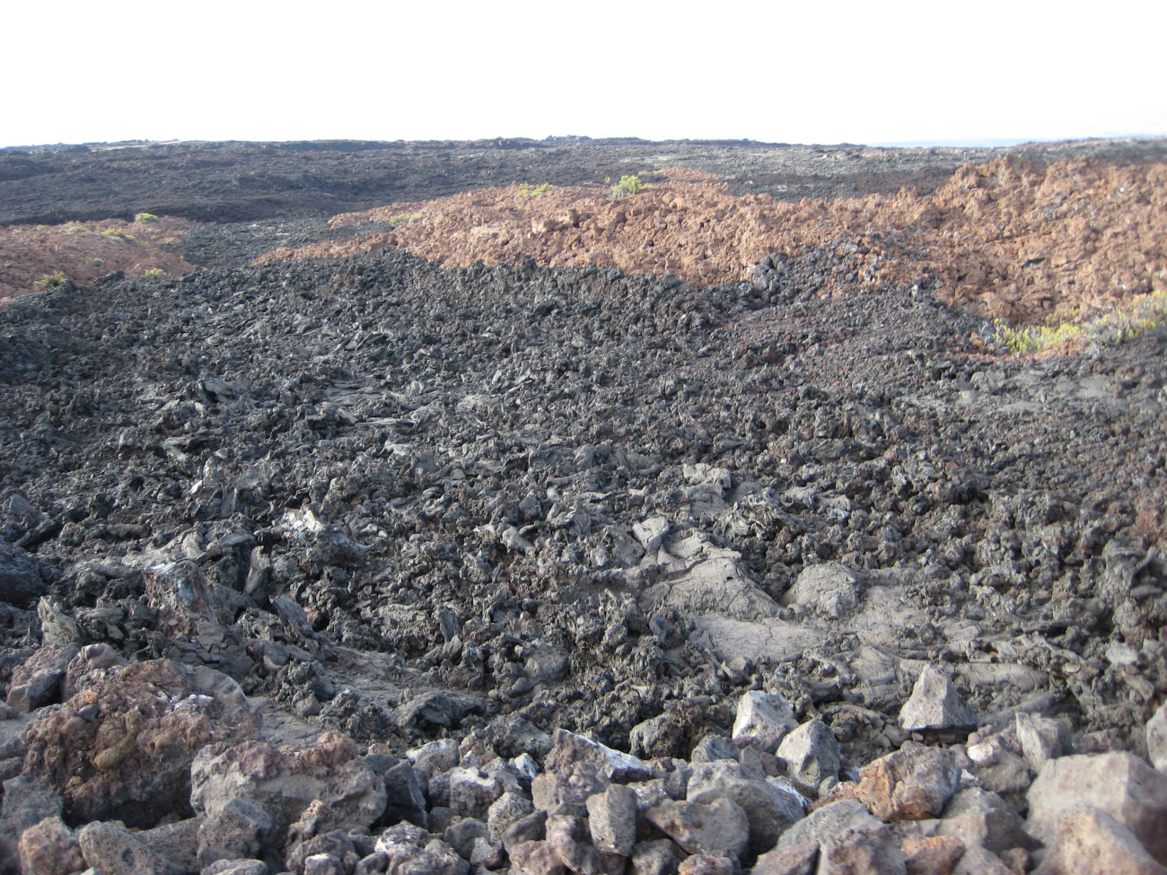 Contrasting colors of aa lava flows