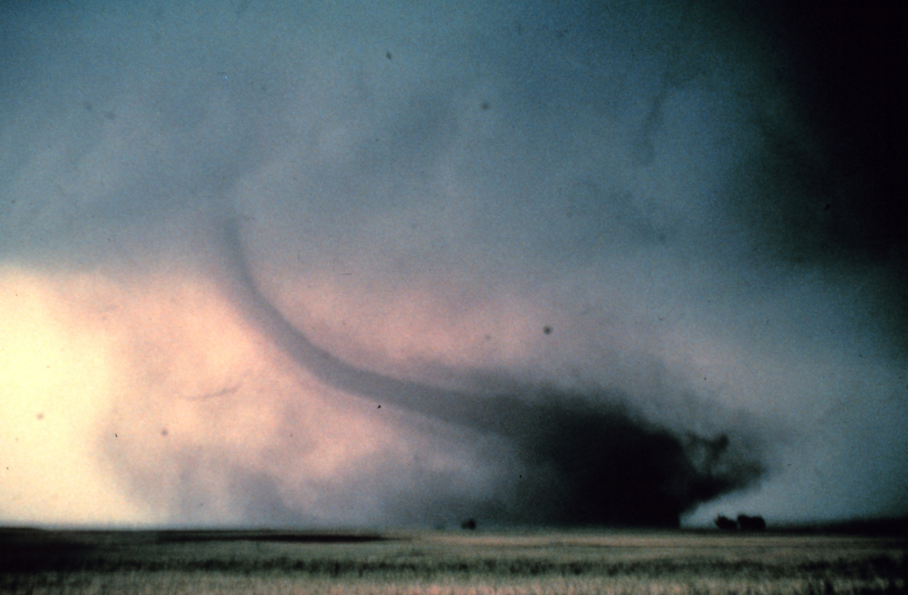 Rope or decay stage of tornado