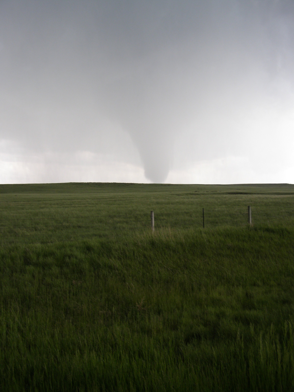 VORTEX2 intercepts a tornado in SE Wyoming on June 5, 2009