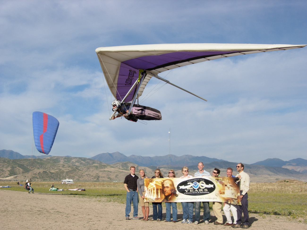 Hundreds of Utah glider pilots rely daily on NOAA's National Weather ServiceSalt Lake City aviation services, including soaring forecasts and observedsurface and upper air wind information