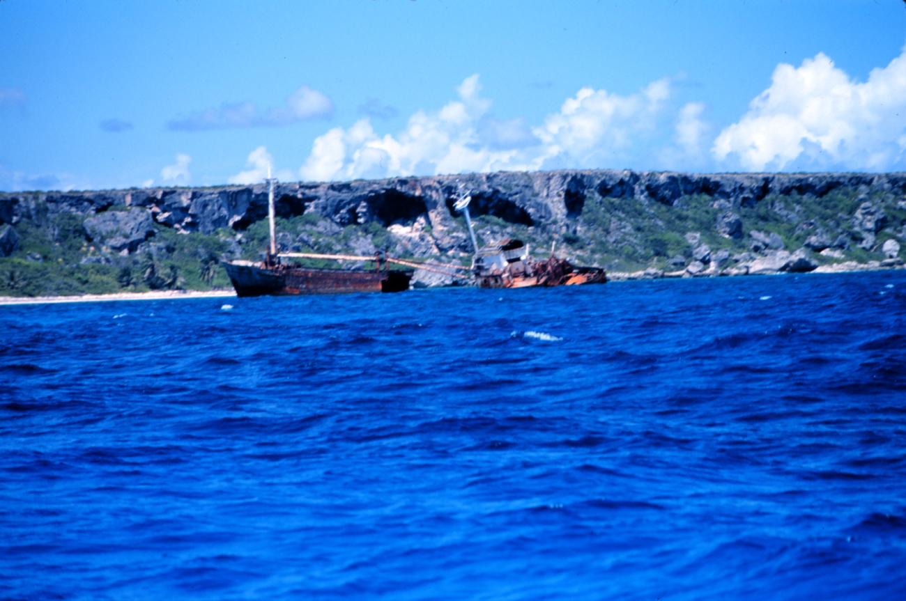 The reefs off Mona Island are the resting grounds for many ships