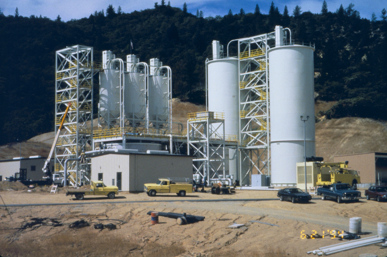 An acid mine drainage (AMD) treatment plant at Iron Mountain Mine