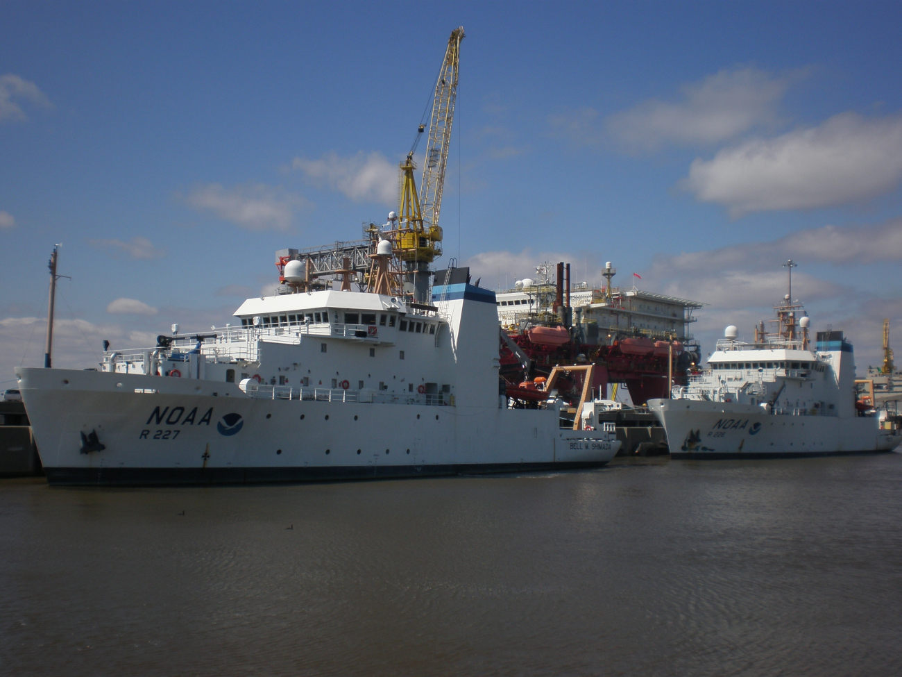 NOAA Ships BELL SHIMADA and PISCES