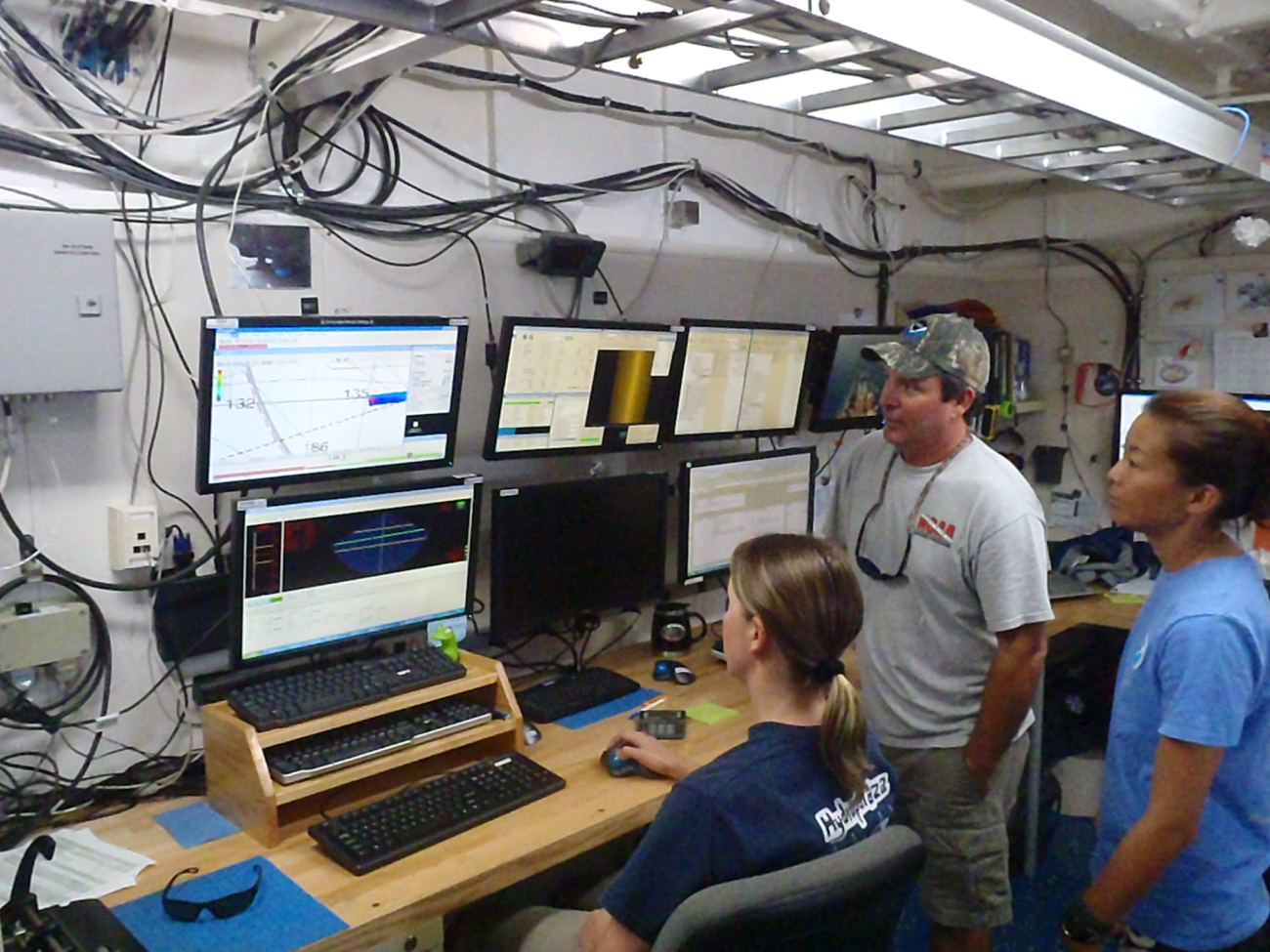 Monitoring survey operations on the NOAA Ship NANCY FOSTER
