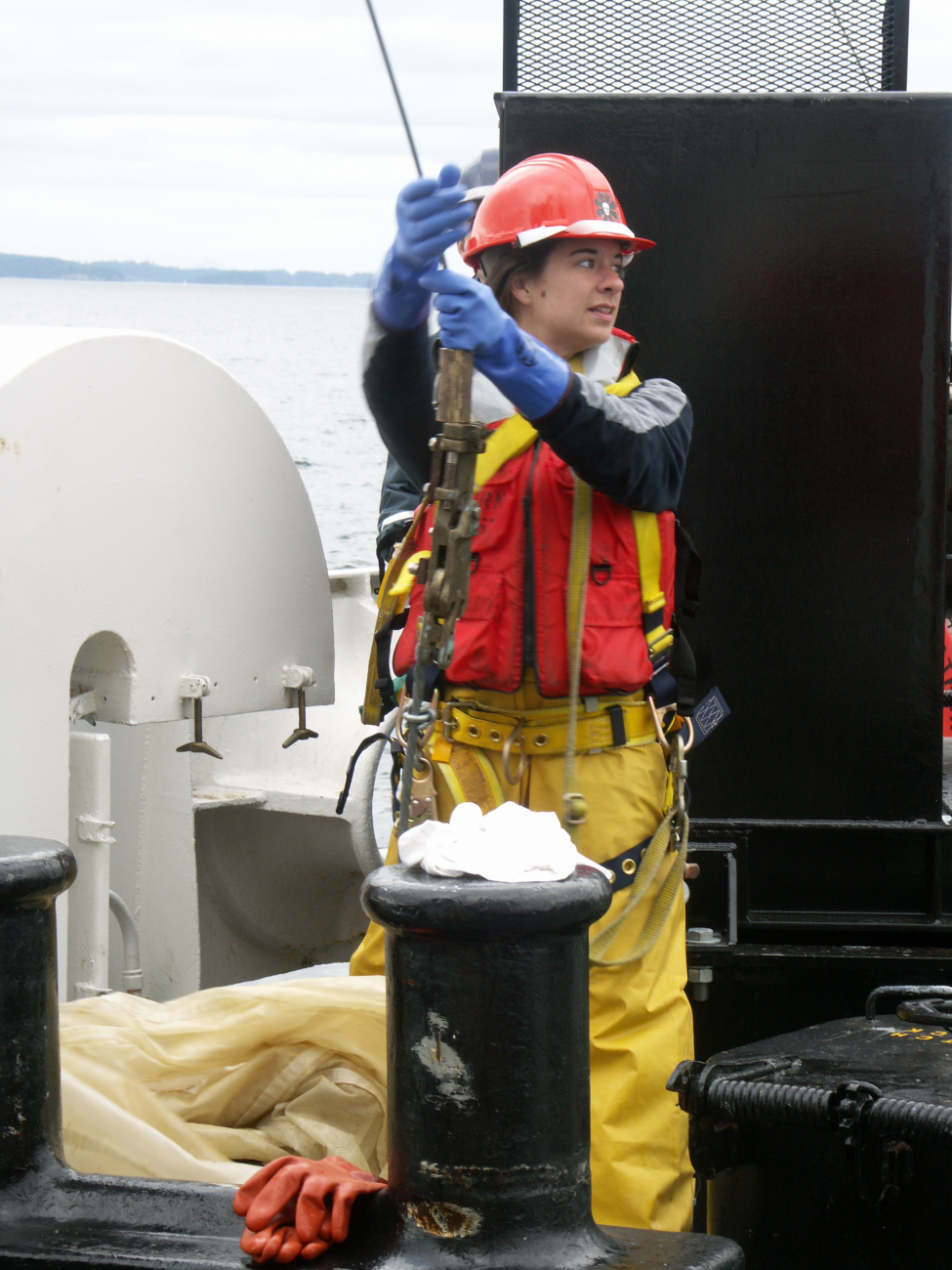Bongo net operations on the NOAA Ship FAIRWEATHER