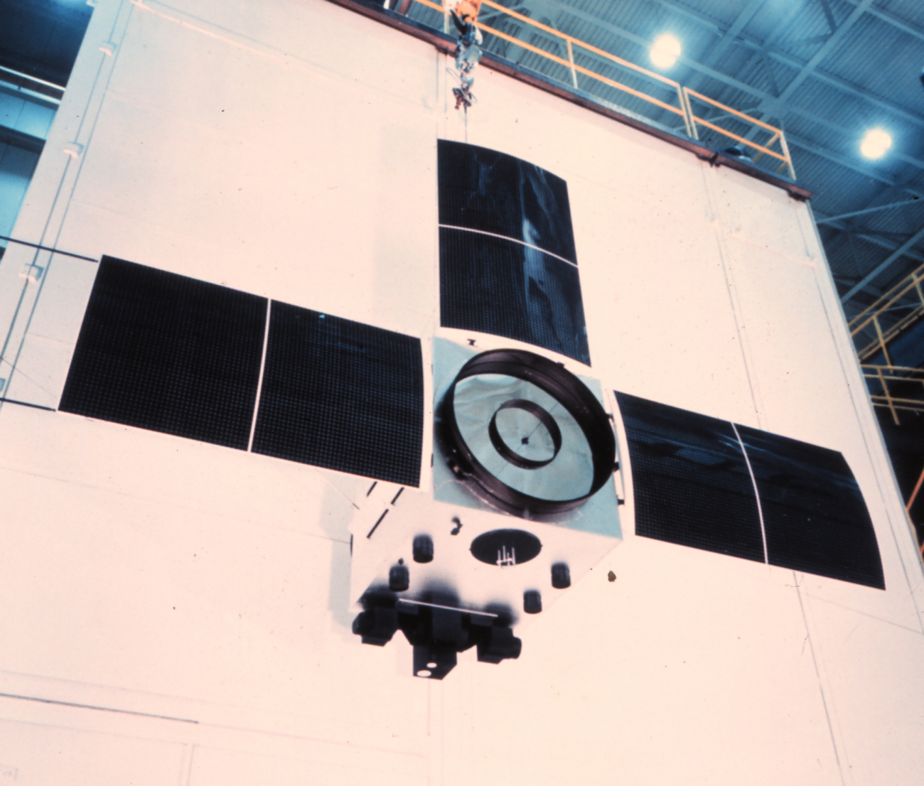 An Improved TIROS Operational System (ITOS)satellite prior to launch