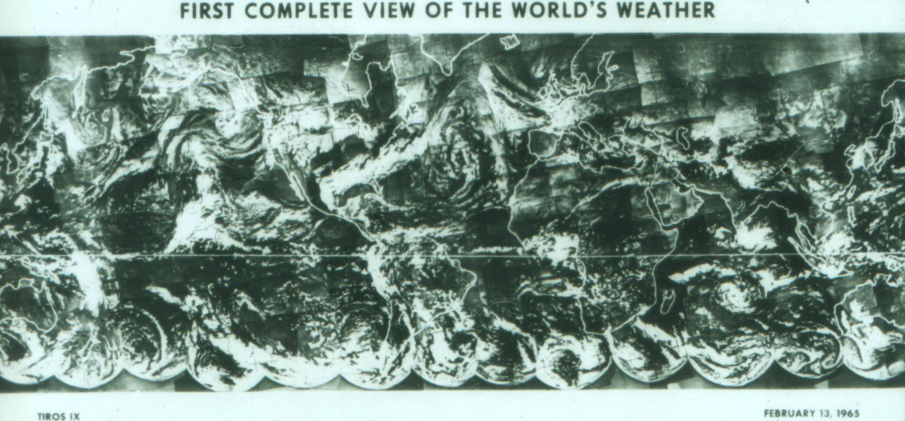 First complete view of the World's weather as observed by TIROS IX on multiplepasses