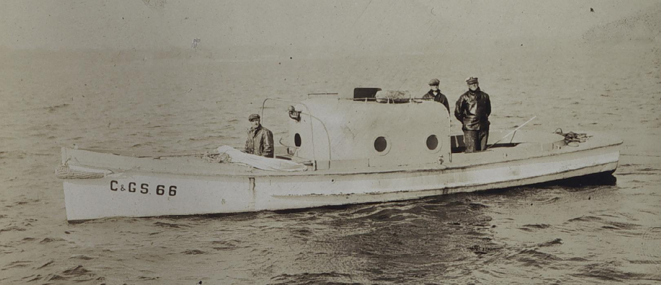 C&GS; Launch 66 - wiredrag tender in Long Island Sound