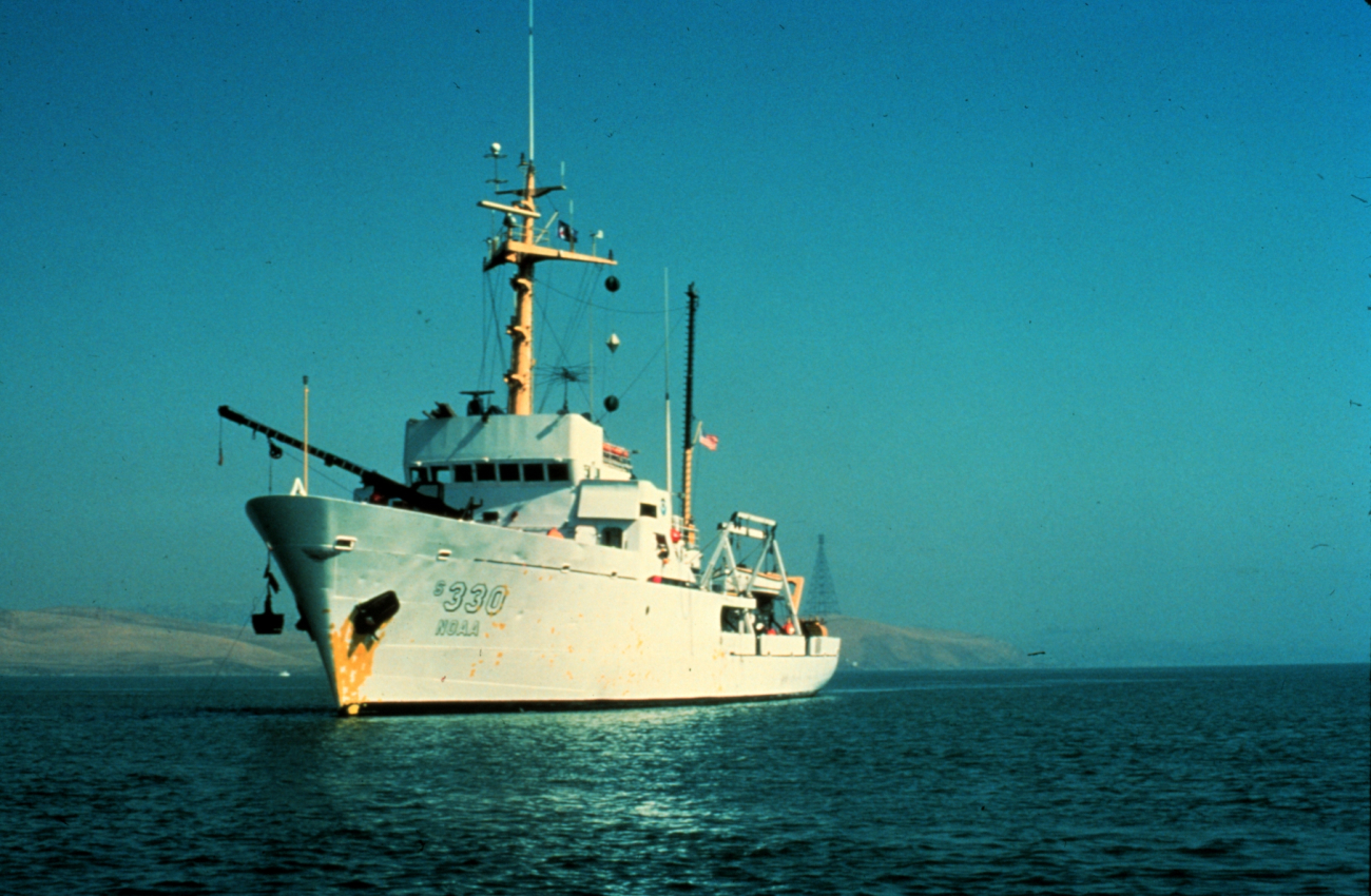 NOAA Ship MCARTHUR