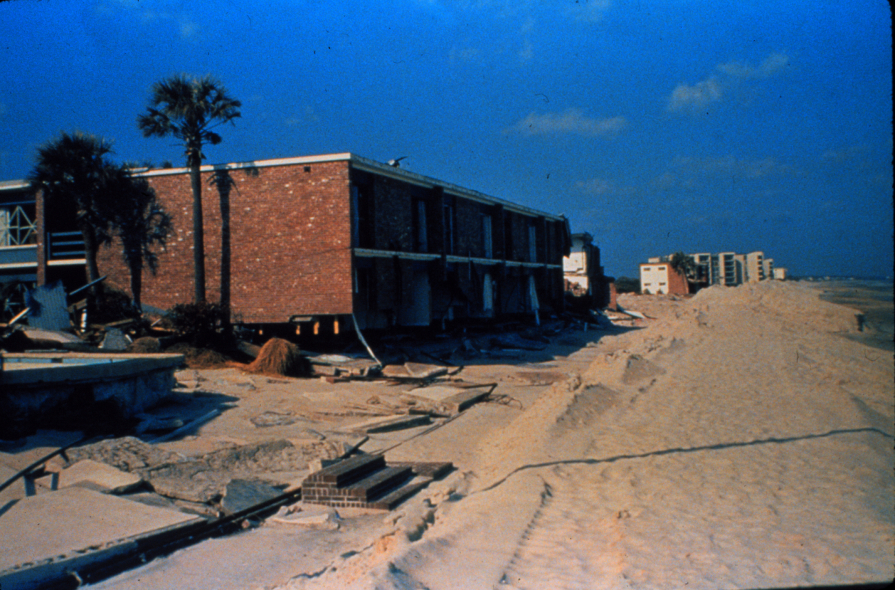 A motel on the beach at Garden City, South CarolinaAfter passage of Hurricane Hugo