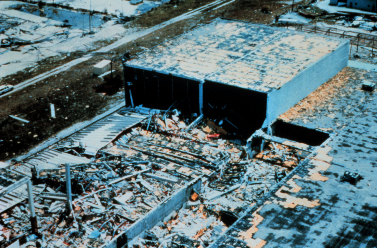 Hurricane Andrew - Remains of a furniture warehouse west of Whispering Pines