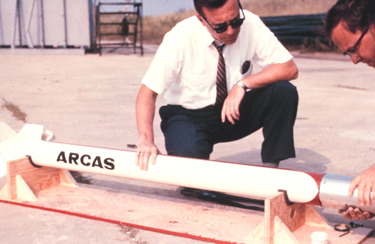 Preparing an ARCAS meteorological rocket for launch