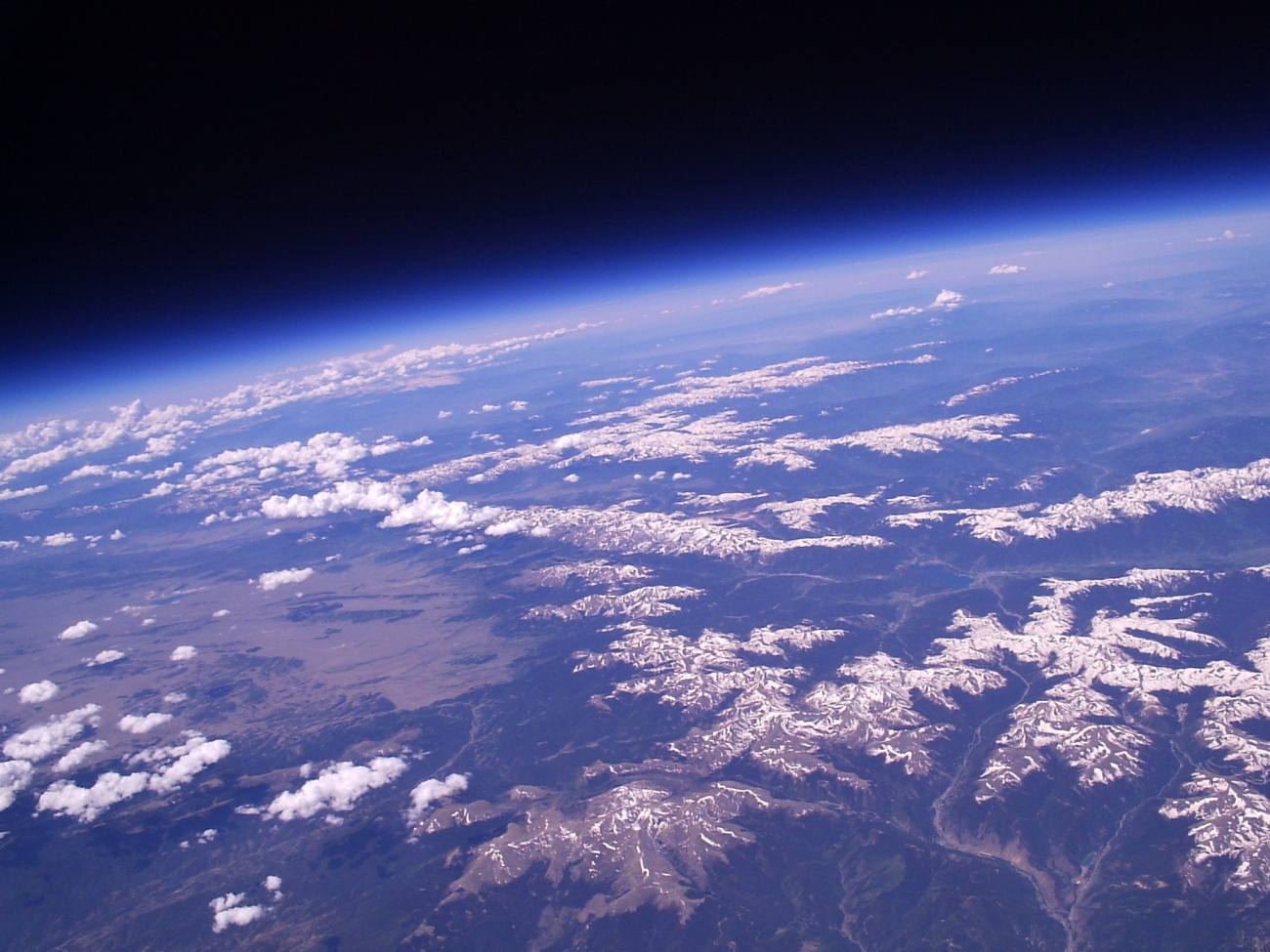A balloon's eye-view from 96,925 feet