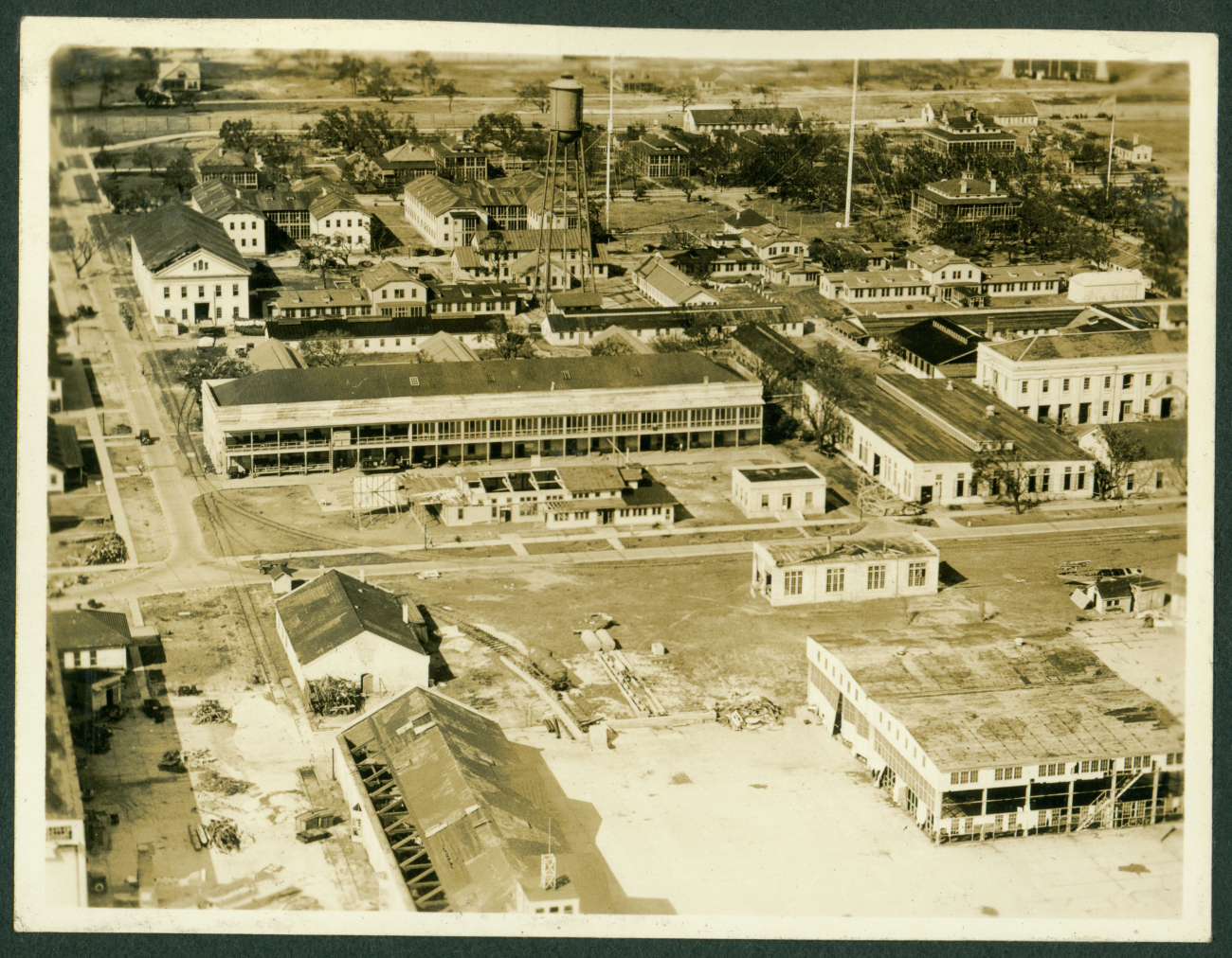 Although known as the Great Miami Hurricane, it also devastated parts of theGulf Coast